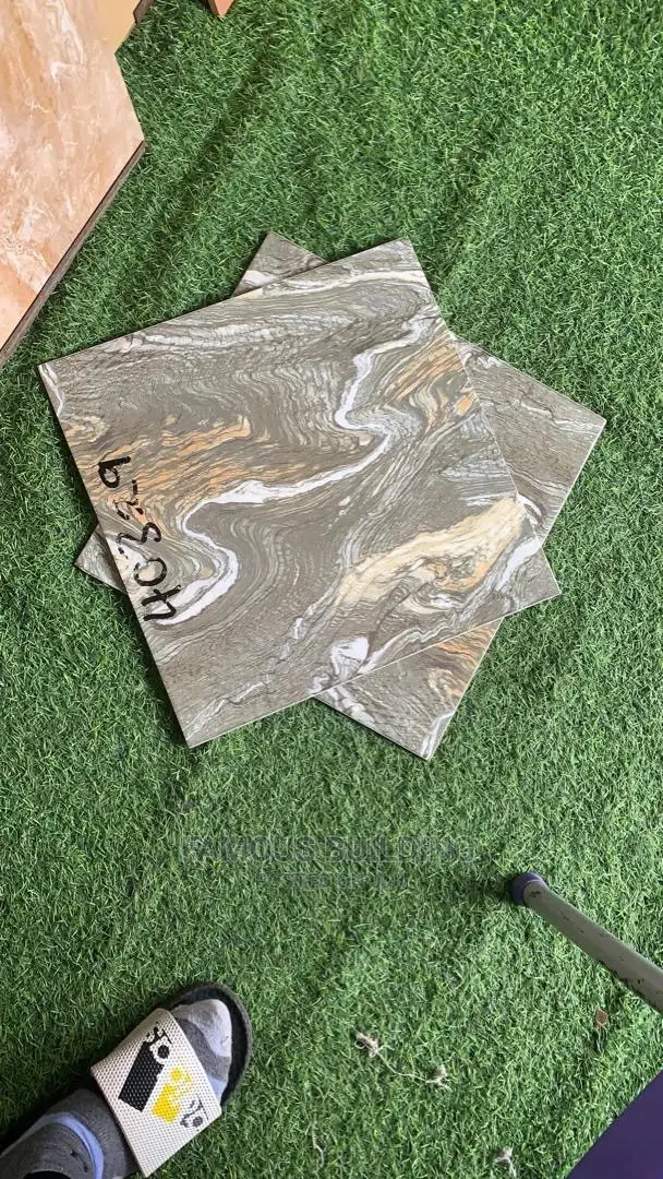 40/40 Floor Tiles