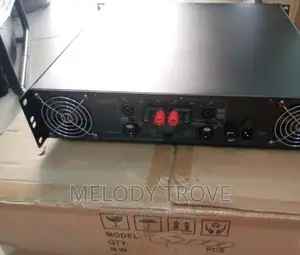 Peavey CS2000 Power Amplifier