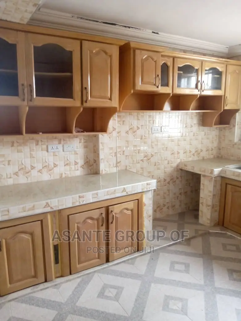 Quality and Affordable Modern Kitchen Cabinets