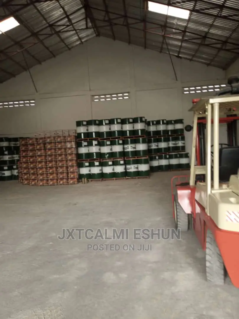 We Sell Lubricant in Drums Nd Gallons