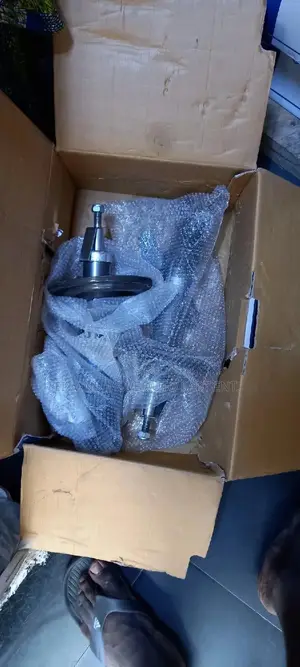 Toyota Camry Spider 2012-2014 (NEW) BACK SHOCK ABSORBER Pair