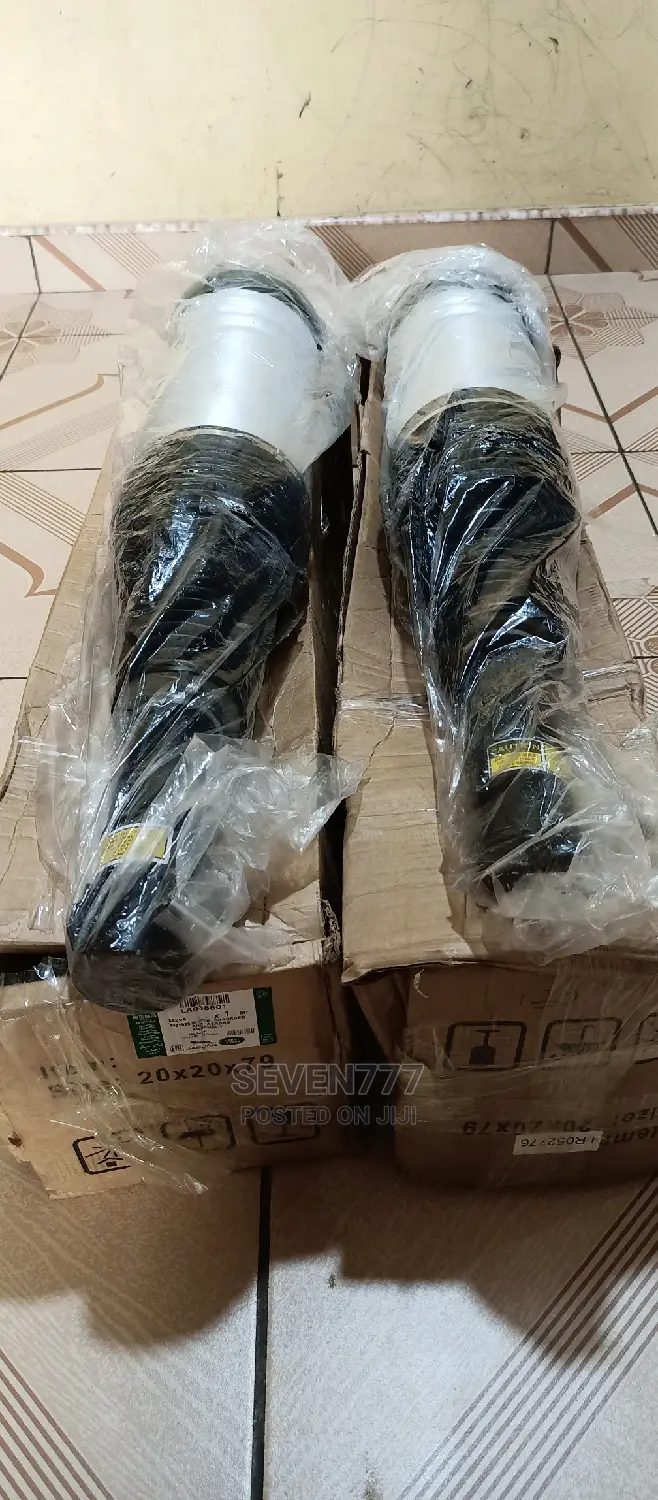 2014-2020 Range Rover Sport/Vogue Front L R Chocks Balloons