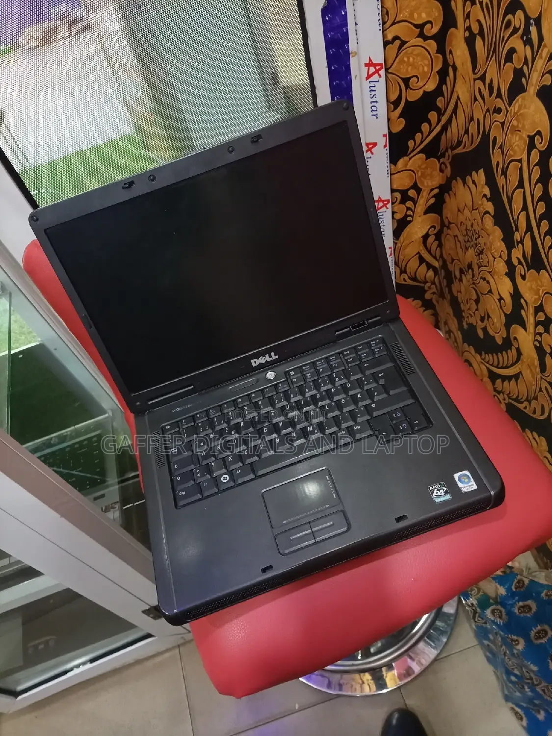 Laptop Dell Vostro 1015 3GB Intel Core 2 Quad HDD 160GB