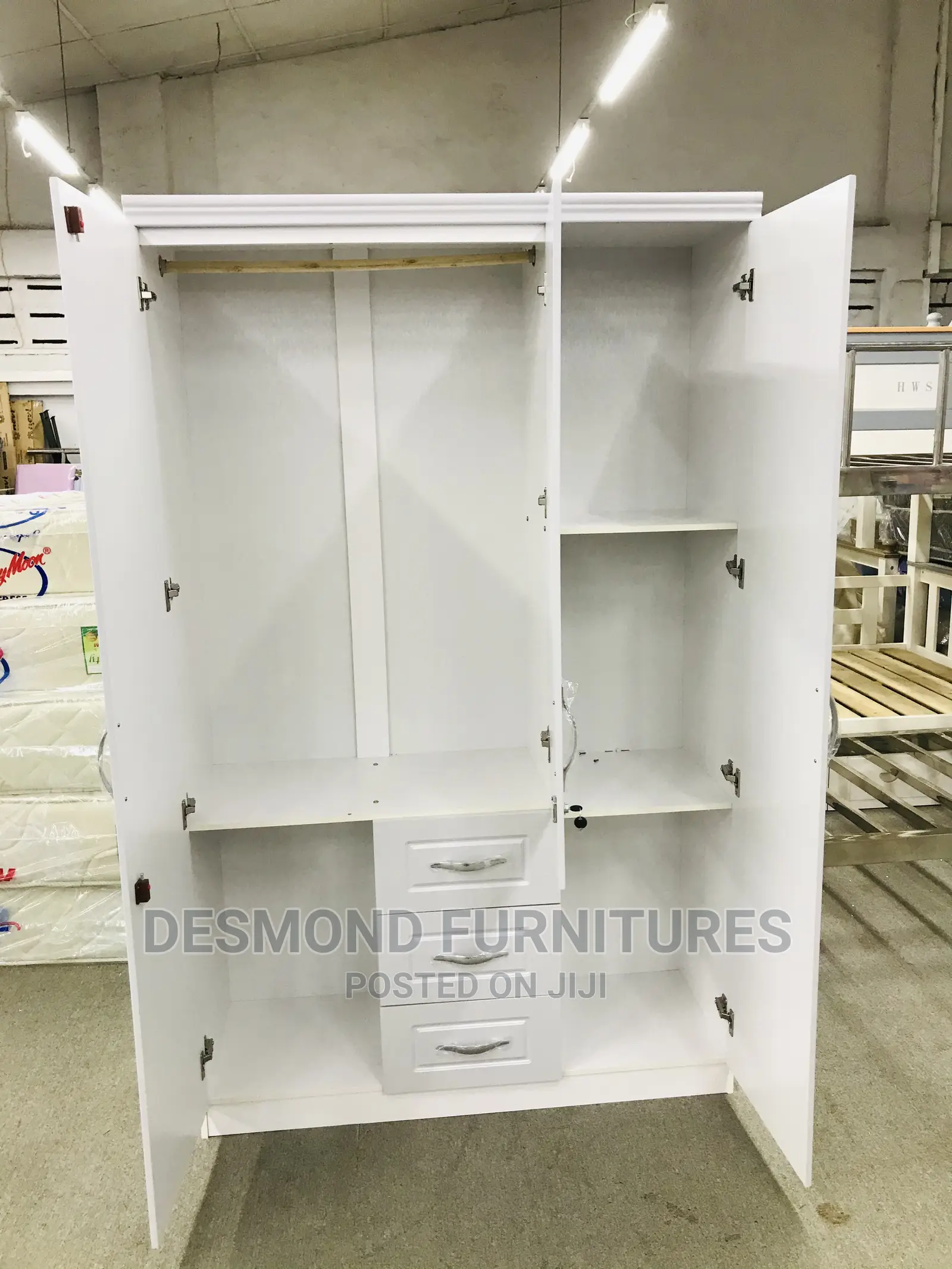 Three Doors Wardrobe With a Mirror ( 9033 )
