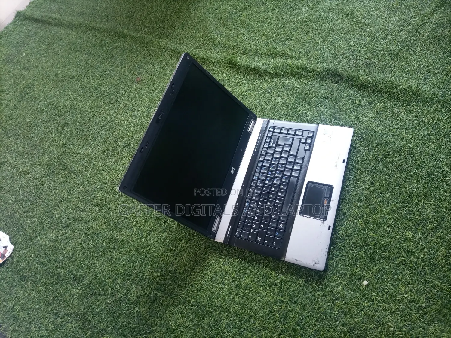 Laptop HP Compaq 2210b/Ct 2GB Intel Core 2 Quad HDD 128GB