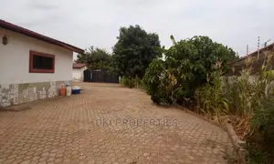 5bdrm House in Ampomah, Frafraha for sale
