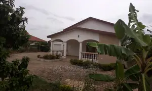 5bdrm House in Ampomah, Frafraha for sale