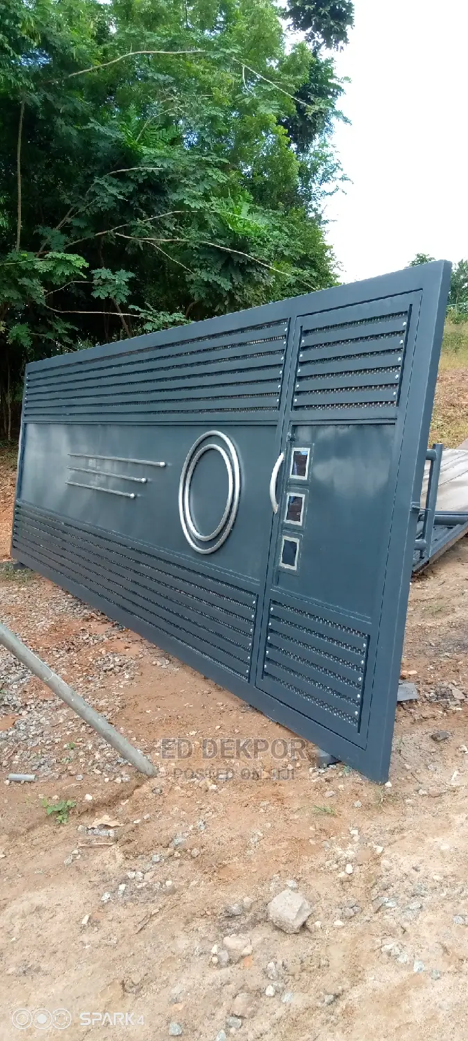 Ed Sliding Gate
