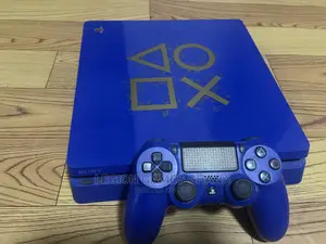 Limited Edition Days of Play PS4 Slim