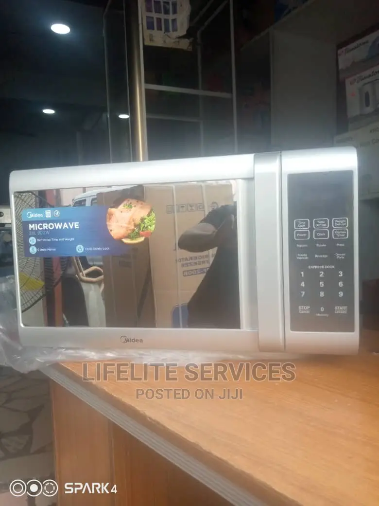 Large Capacity Microwave- 25litres