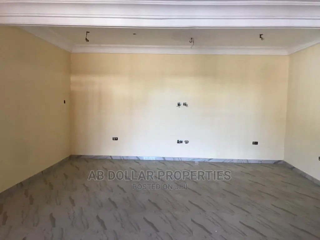 2bdrm House in Spintex for rent