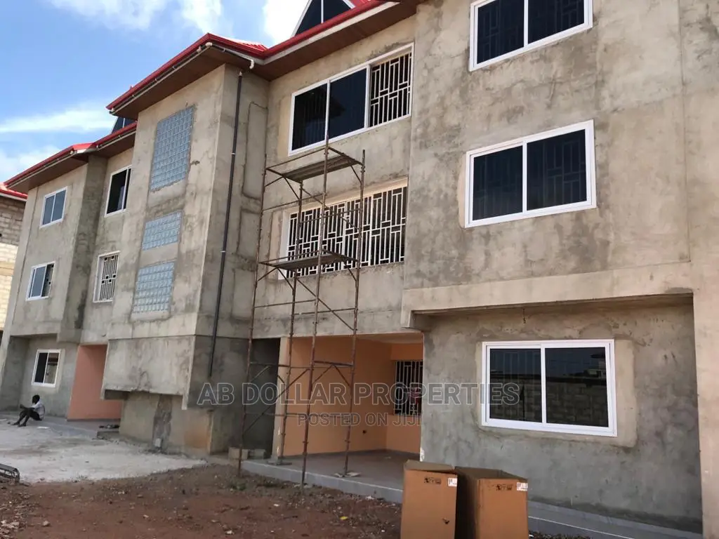 2bdrm House in Spintex for rent