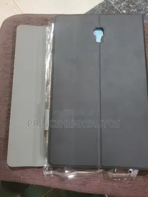 Smart Keyboard Case for Tab a 10.5 T590/T595