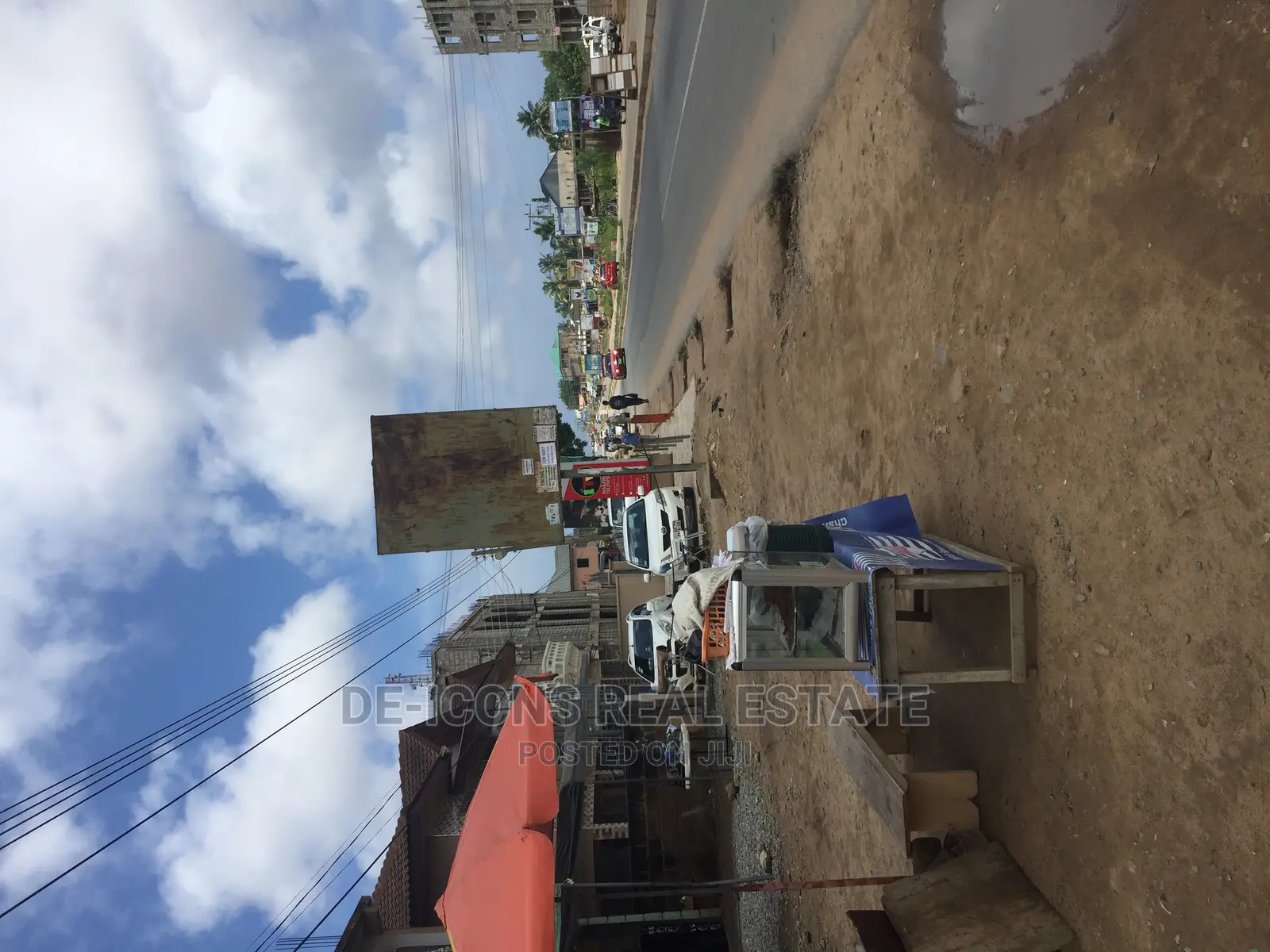 8 Shops 3 Chamber and Hall Self Contained for Sale