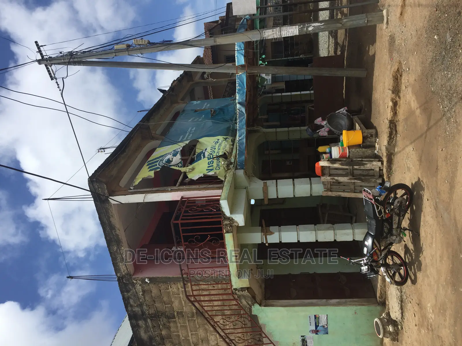 8 Shops 3 Chamber and Hall Self Contained for Sale