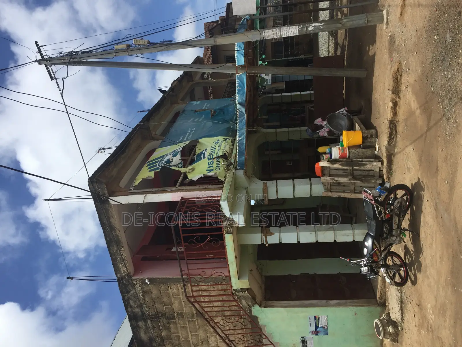 8 Shops 3 Chamber and Hall Self Contained for Sale