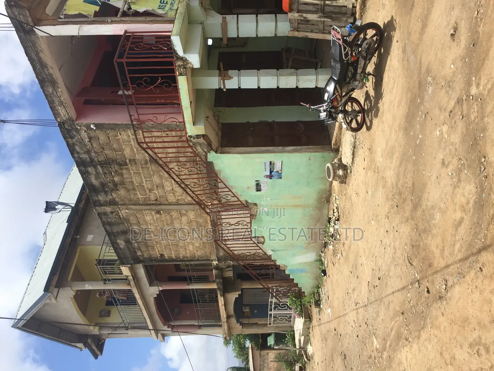8 Shops 3 Chamber and Hall Self Contained for Sale