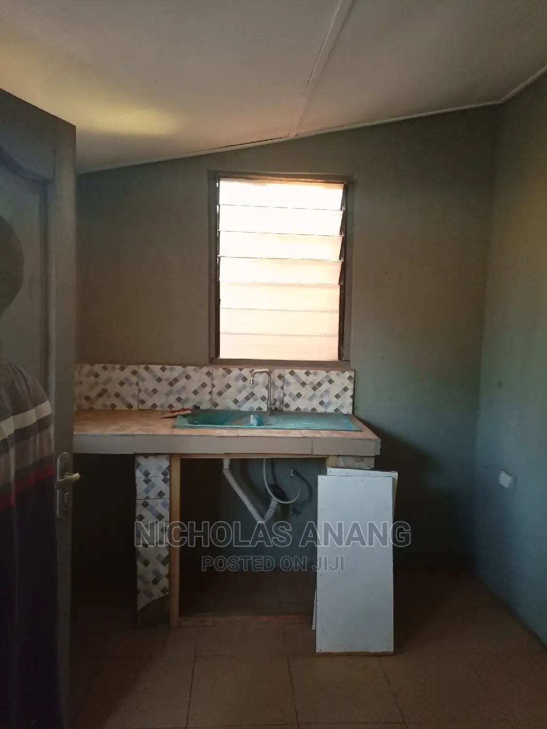 1bdrm House in Sea Lady, New Town for rent