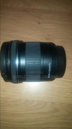 Canon Ef-S 10-18mm Lens