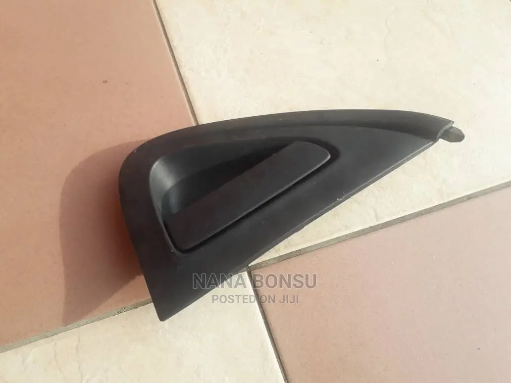 2017 Chevrolet Spark Door Handle