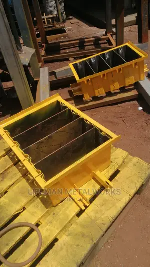 4 in 1 Square Block Mould