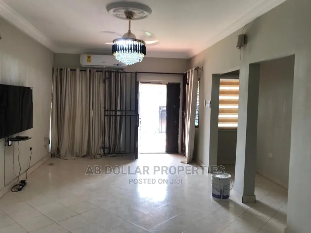 2bdrm House in Spintex for rent