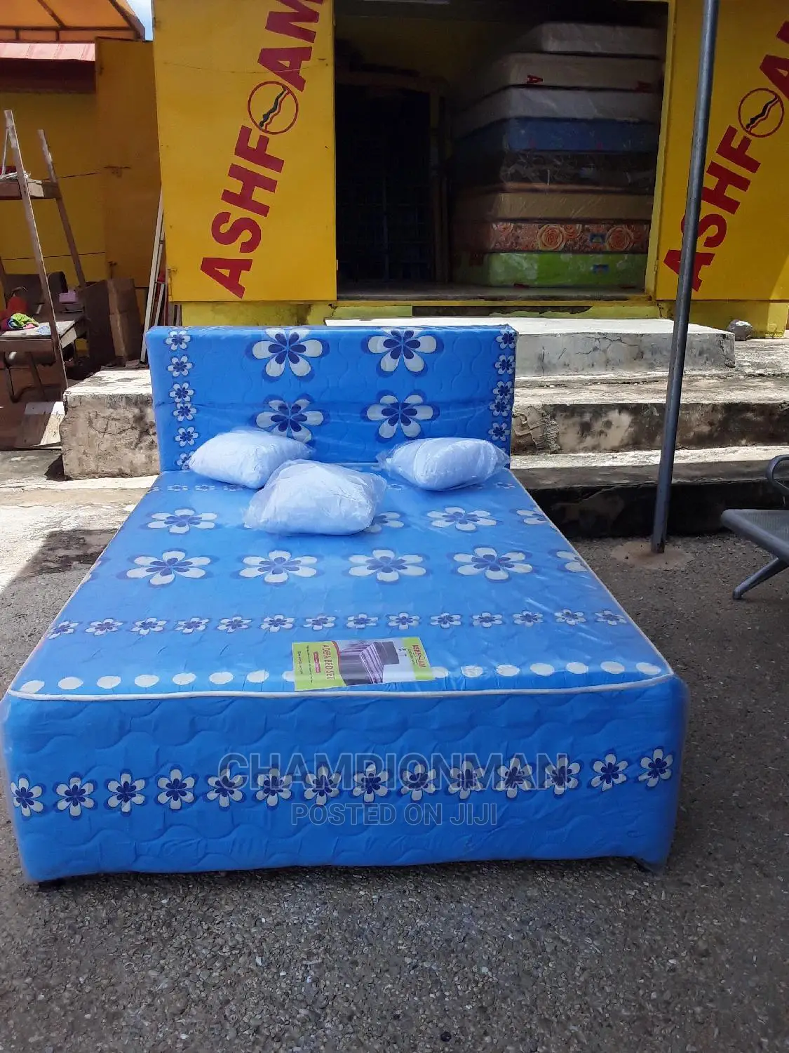 Complete Bed. High Density Double