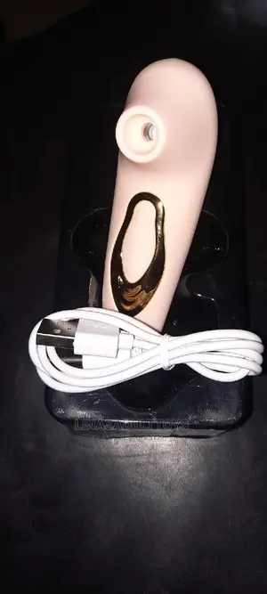 Clitoris Sucker Rechargeable Portable Massager