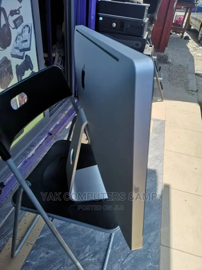 Server 8GB Intel Core I5 SSHD (Hybrid) 256GB