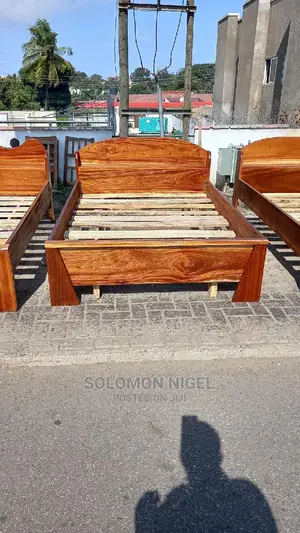 Double Bed Frame, 54"×75"
