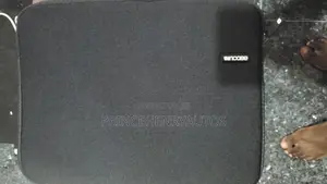 Incase Classic Sleeve for Macbook 13"