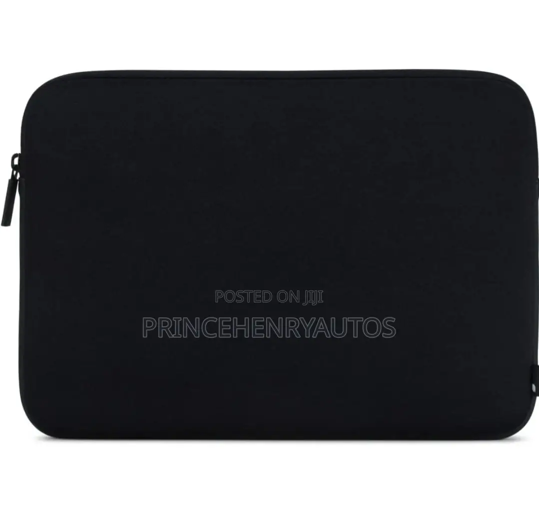 Incase Classic Sleeve for Macbook 13"