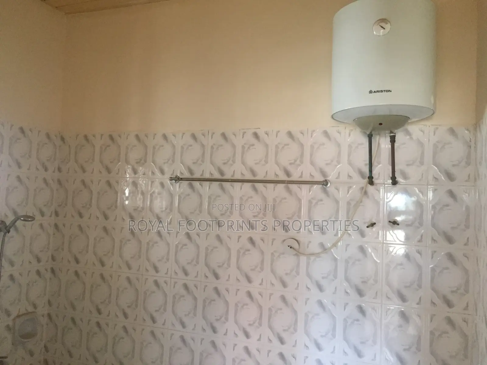 5bdrm House in Adjiriganor for Rent