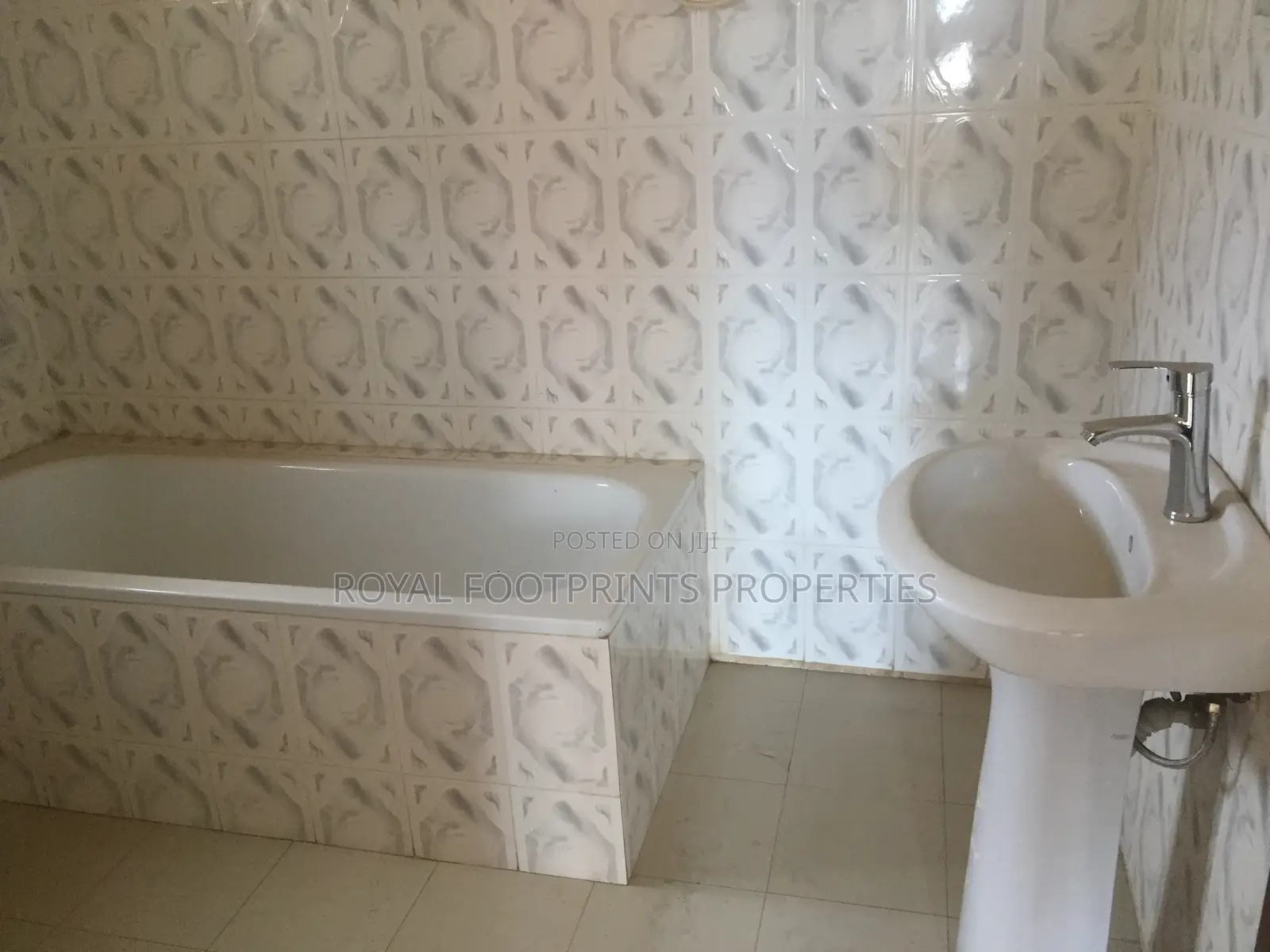 5bdrm House in Adjiriganor for Rent