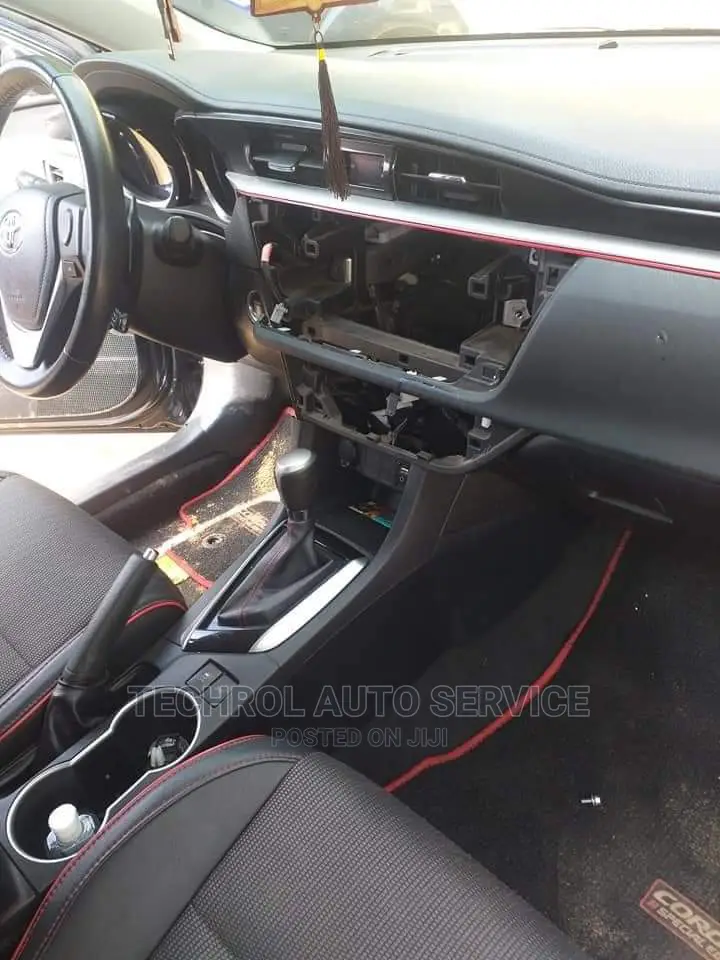 Corolla PUSH to Start Button Panel