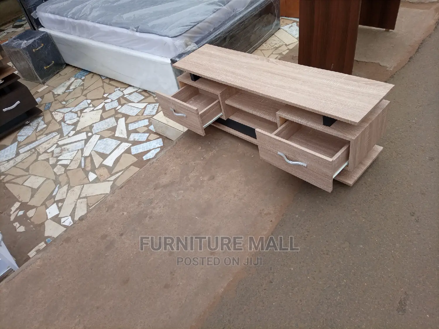 New Tv Stand. Free Delivery