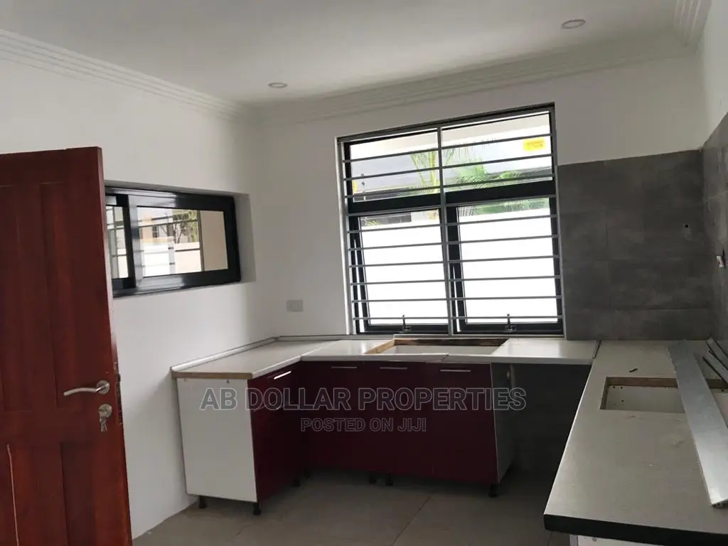 3bdrm House in Spintex for rent