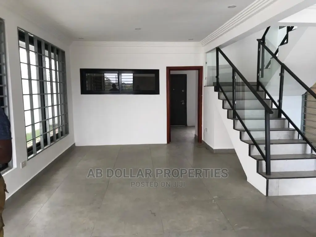 3bdrm House in Spintex for rent