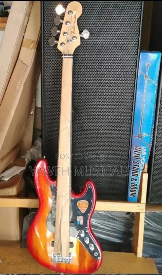 Fender Bass Jazz Guitar