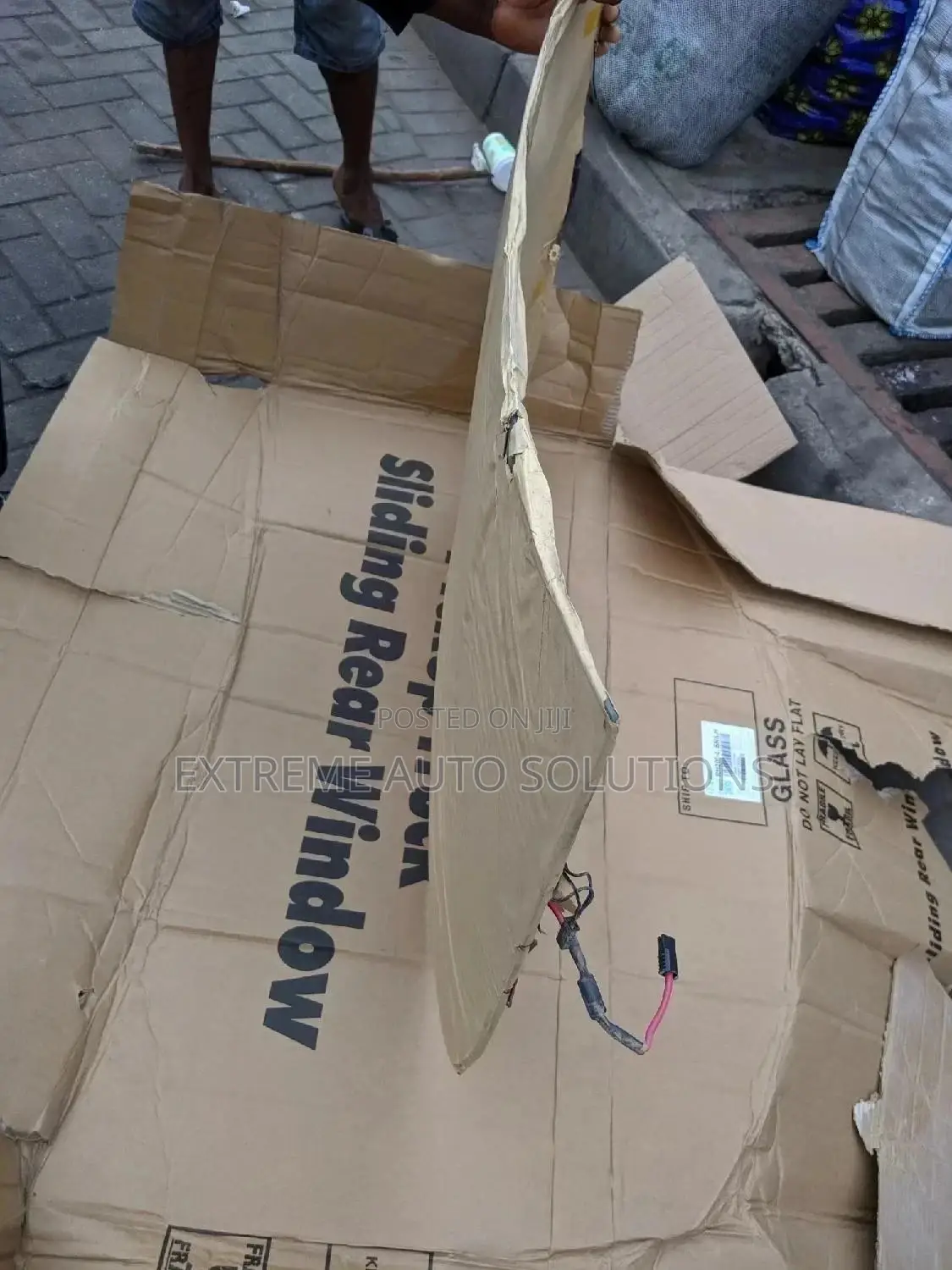 Benz C300 2016 Coupe Back Glass