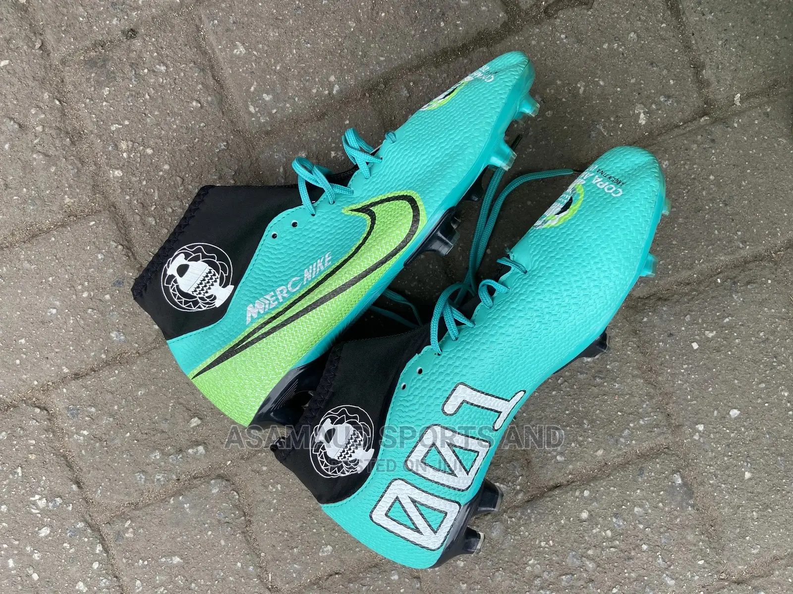 Original Anklet Football Boot at Cool Price