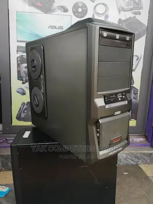 Desktop Computer Asus 16GB Intel Core I7 HDD 2T