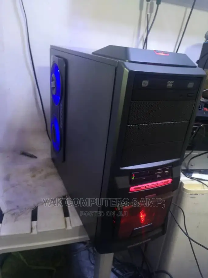 Desktop Computer Asus 16GB Intel Core I7 HDD 2T