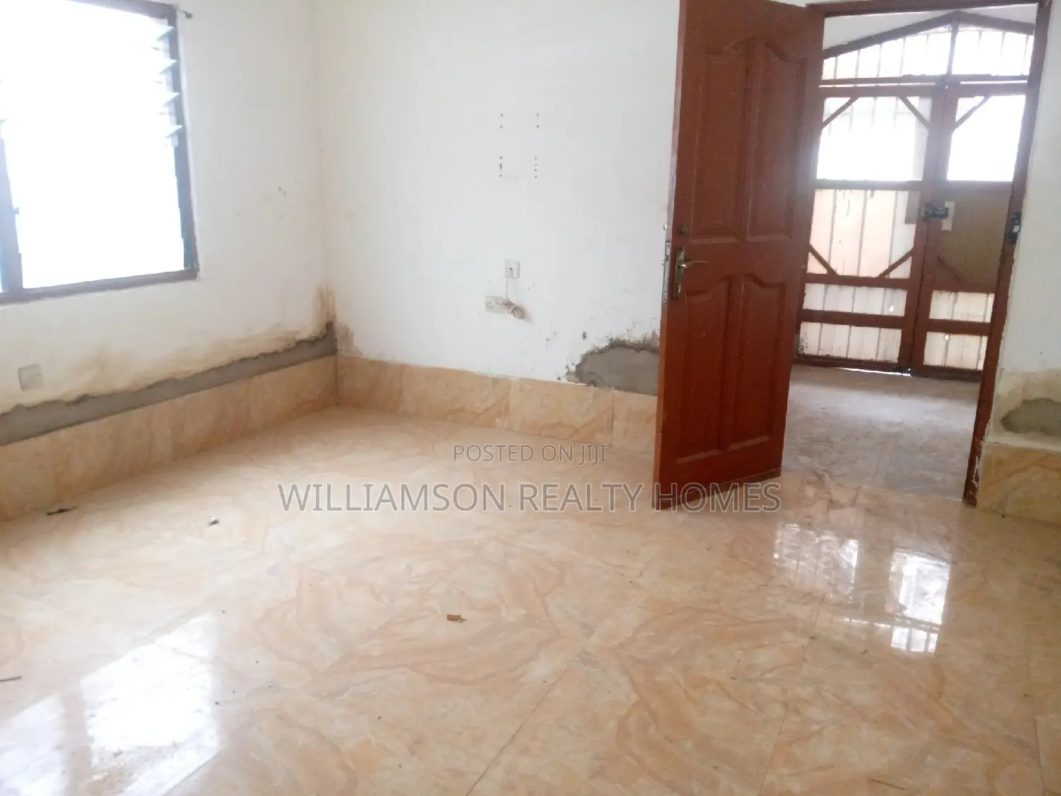 1bdrm Apartment in Community 18, Spintex for rent