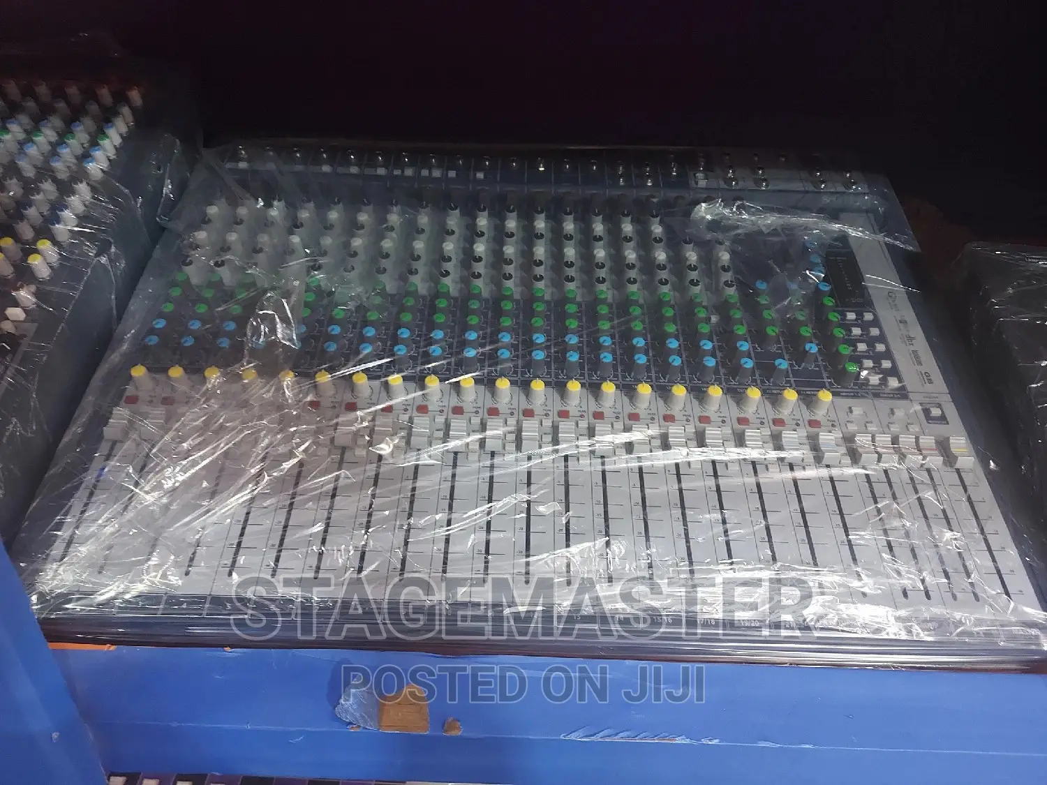Sound Craft ( 22 Channel Mixer )