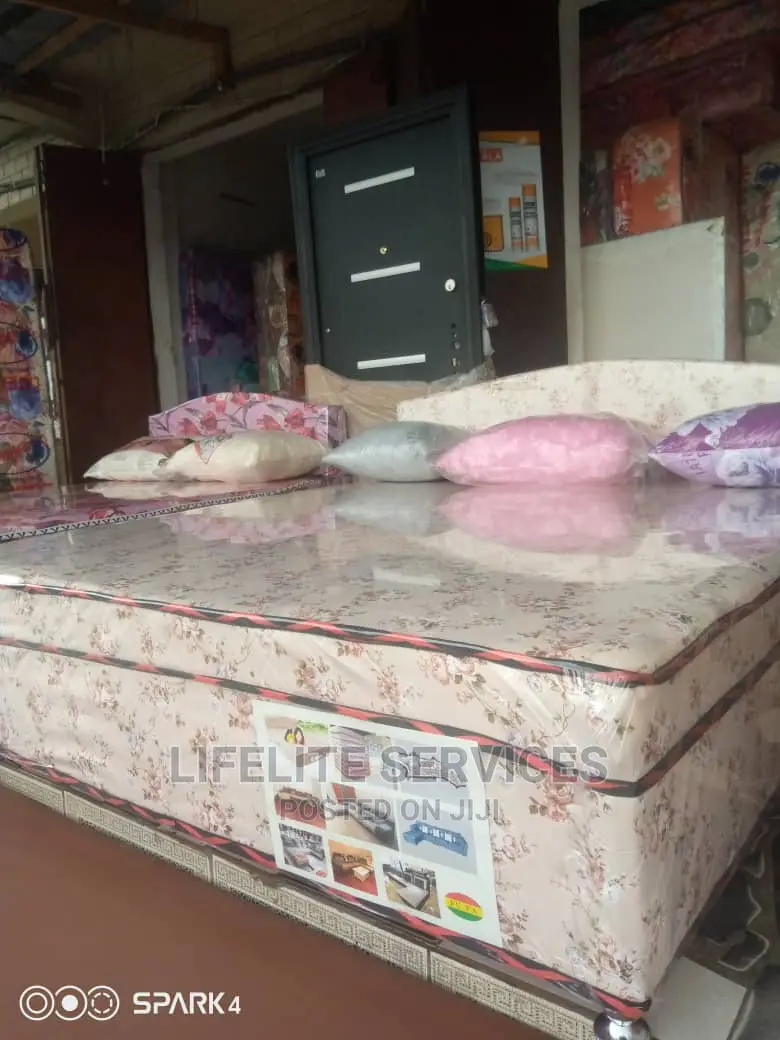 Queen Size Bed(No Need for Mattress)