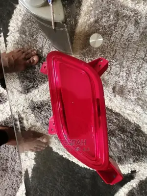 Hyundai Veloster Back Bumper Reflector - Right Side