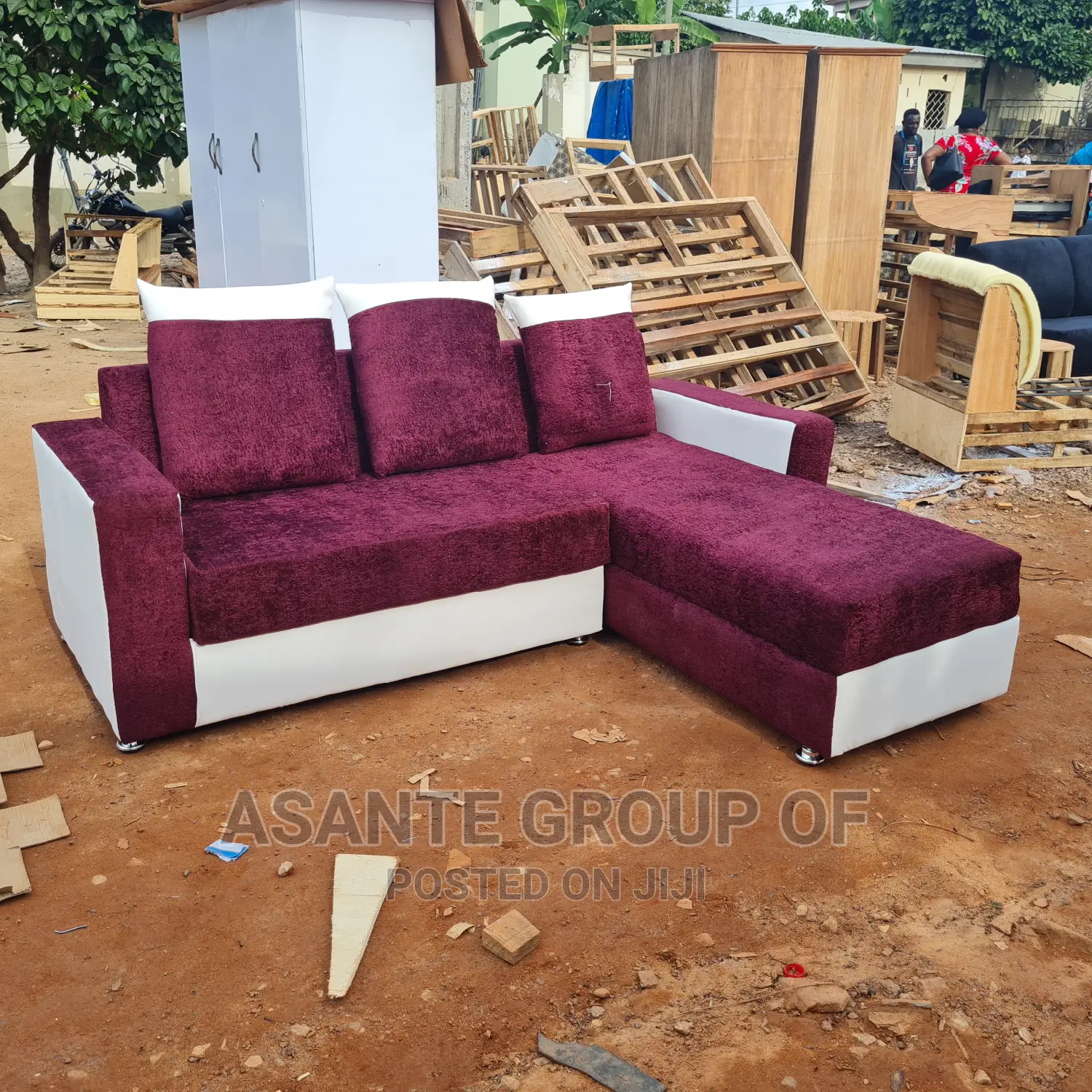 Quality and Affordable Modern Living Room Furniture