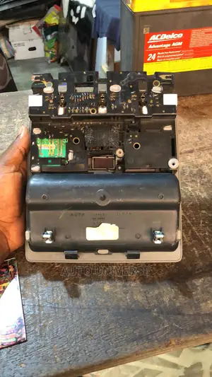 Toyota Camry Top Light Switch Board