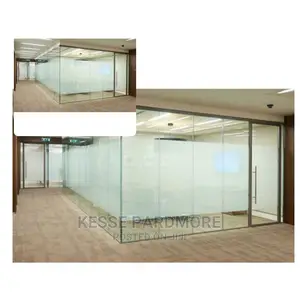 Frameless Office Partition